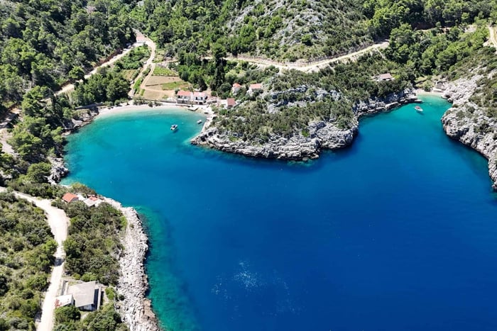 Makarska: Full Day Explore Brač and Hvar Islands Best Stops