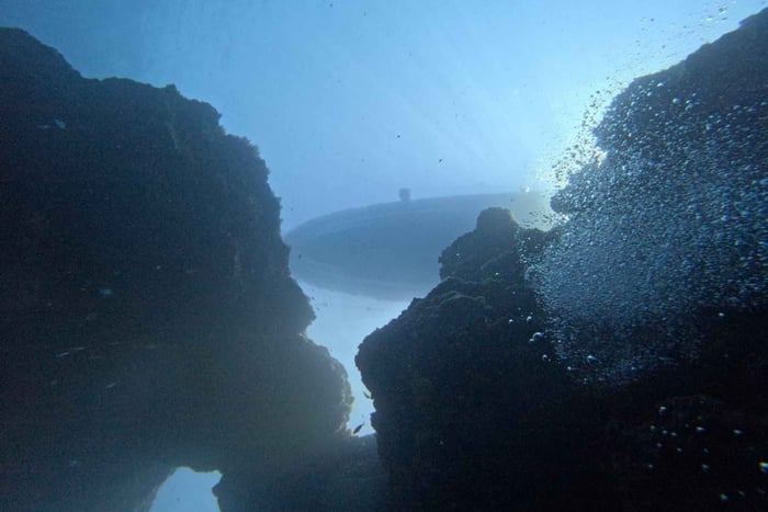 Makarska: Snorkeling, Hidden Bays & Speedboat Tour