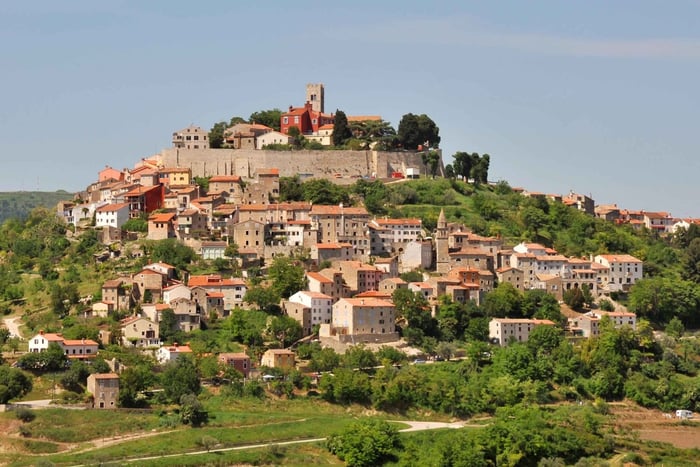 Rovinj ou Pula : chasse aux truffes et visite de villes perchées