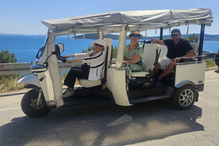 Split: Åk elektrisk tuk-tuk och lyssna på lokala berättelser