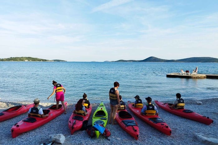 Vodice: zeekajaktocht naar het eiland Prvić en Šepurine