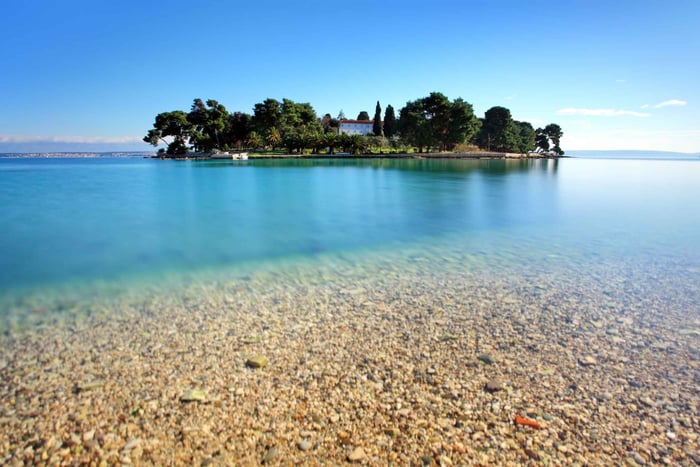 Zadar: tour privado en lancha rápida a las islas, bebidas incluidas.