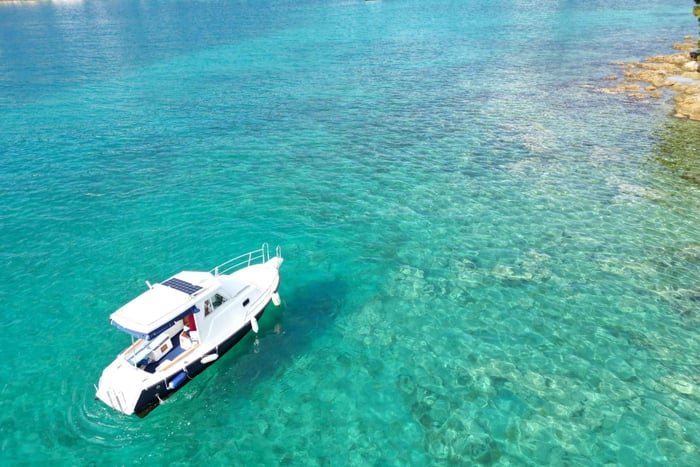 Zadar : visite privée de 3 îles avec boisson de bienvenue et fruits !