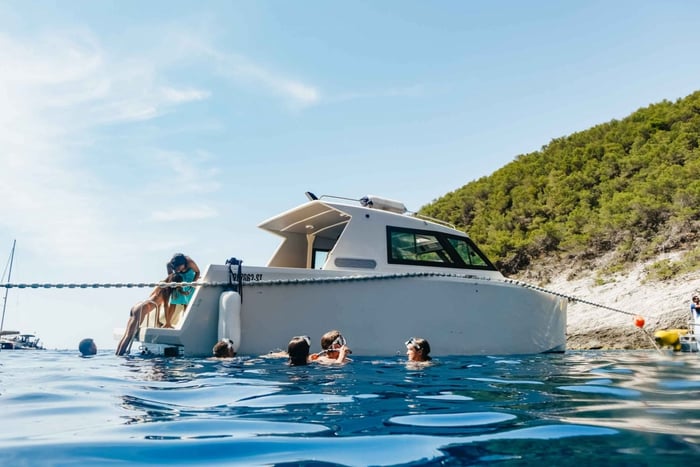 Split: Blue Cave, Vis & Hvar Heldagstur med speedbåd