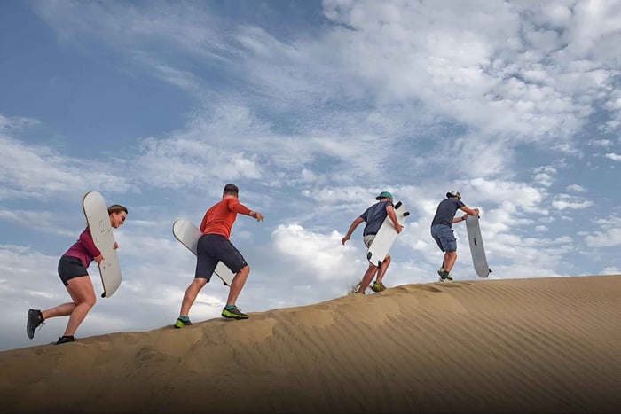 Lima:Luxury Paracas & Huacachina Day Trip with Lunch & Dunes