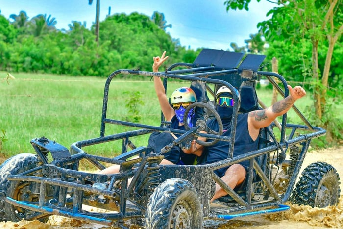 Punta Cana: Romantic Dinner on the Beach with Sunset Buggy and Wine