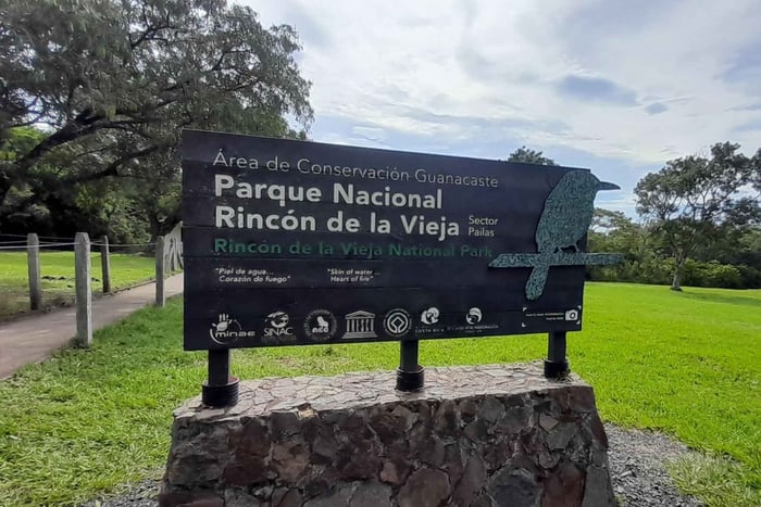 Rio Celeste or Rincon de la Vieja: NP Entrance Ticket