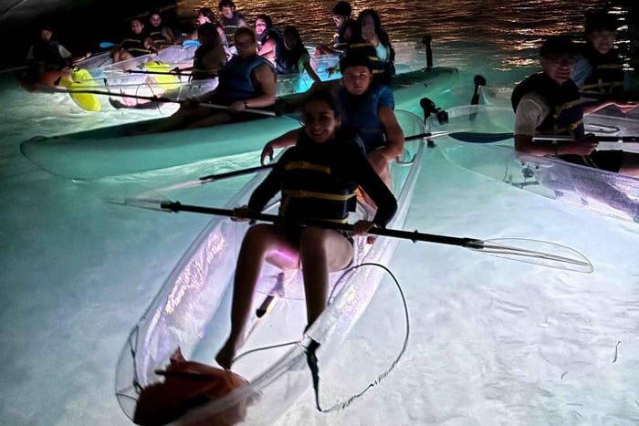 San Juan: Clear Kayak Guided Experience with LED Lights