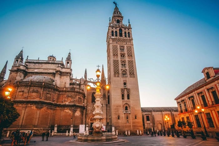 Seville in One Day: Complete Tour of Landmarks and the Santa Cruz Quarter