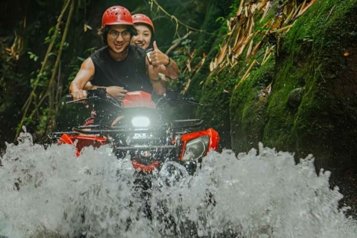 Ubud: Kuber ATV Quad Bike, Waterfall and Water Temple Tour