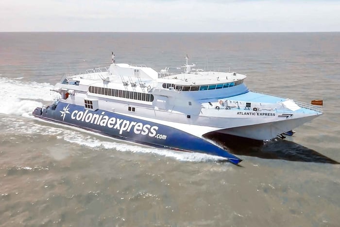 Depuis Buenos Aires : Billets de ferry pour Colonia et visite facultative