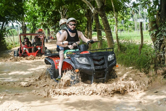 Punta Cana Buggy & ATV-tur: Grotte, Macao Beach, gratis afhentning