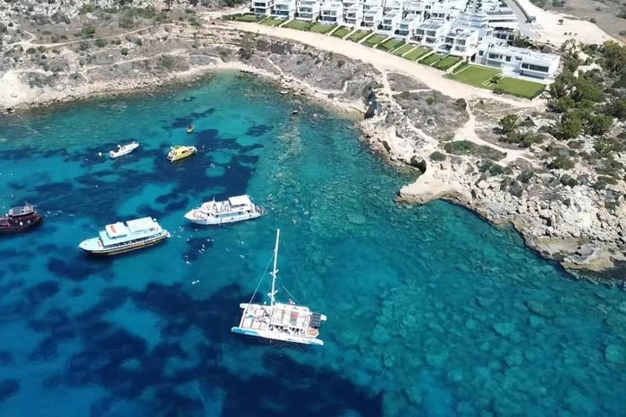 Ayia Napa: Blue Lagoon -risteily ja Turtle Beach Cove