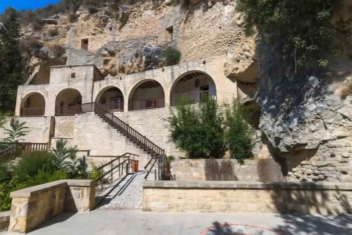 Paphos: Half-Day Sightseeing Tour