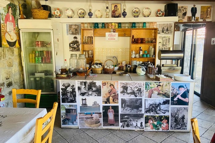 Paphos: Letymbou and Panayia Guided French-speaking Excursion with tastings
