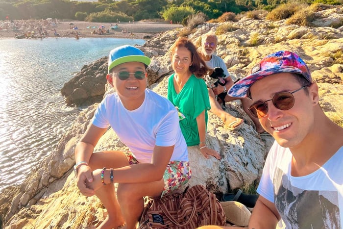 Paphos Private Tour: Aphrodite’s Rock to Coral Bay