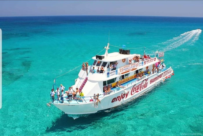 Protaras Blue Lagoon Sunset Tour with Pizza & Champagne