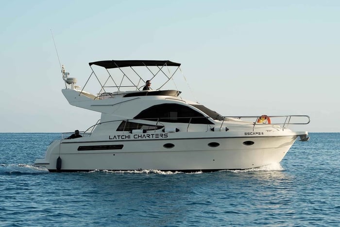 Rodman 38 Flybridge - Blue Lagoon Charters