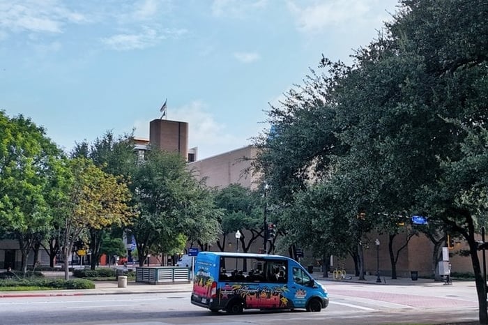 Dallas Open Air Van Tour