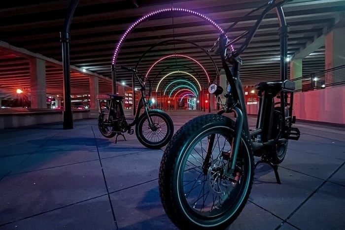 Downtown 2-Hour Sunset eBike Tour – City Lights & Skyline
