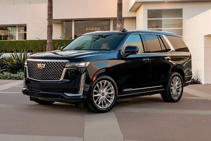 Private Transfer Fort Worth Airport DFW to Downtown Fort Worth by Luxury Vehicle