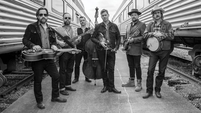 Old Crow Medicine Show w/ Ken Pomeroy
