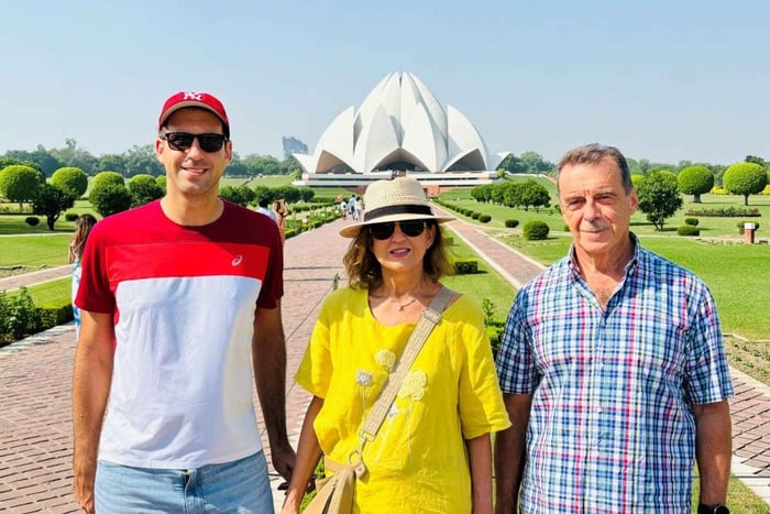 Delhi: Old and New Delhi Full - Half Day Private Guided Tour
