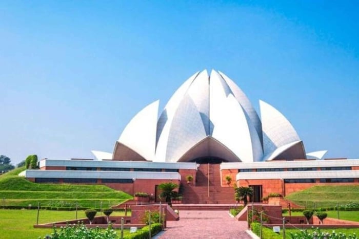 Delhi Private Luxury Tour: Old & New Delhi with 5★ Lunch