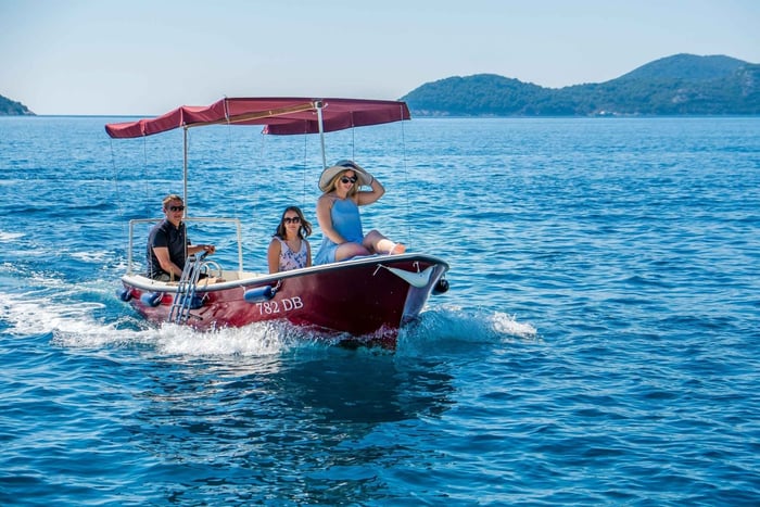 Dubrovnik: Retro Boat Rental with Snorkeling Gear