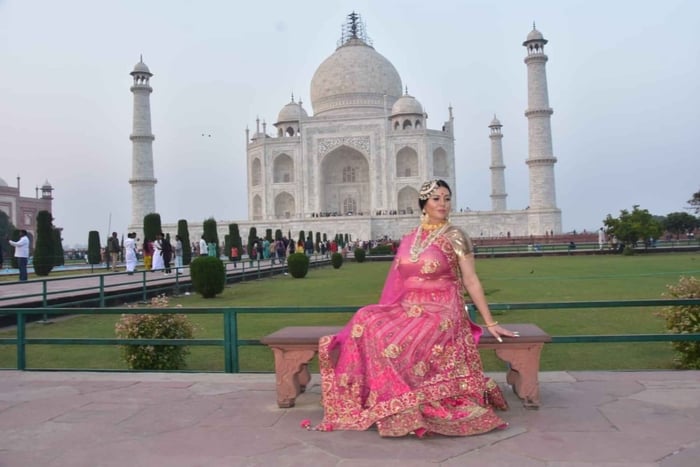 From Delhi - Taj Mahal, Agra Fort & Baby Taj Private Day Tour