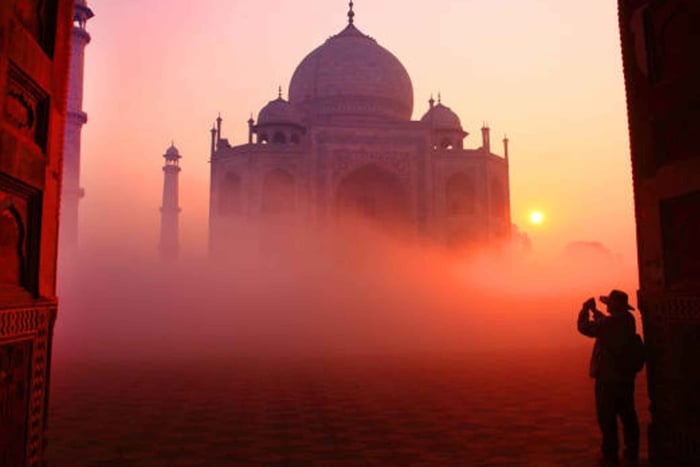 Da tour privato di 1 giorno al Taj Mahal all'alba e al Forte di Agra