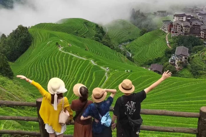 Fra Guilin: Dagstur til Longji-risterrasserne og Yao-landsbyen