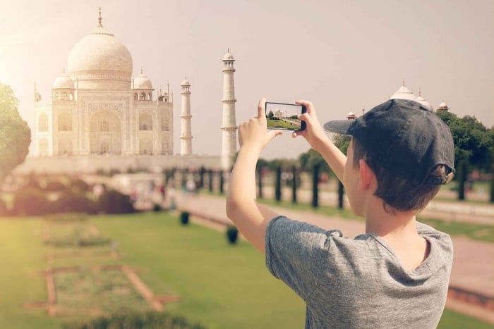 Vanuit New Privétour naar de Taj Mahal en het Fort van Agra per auto