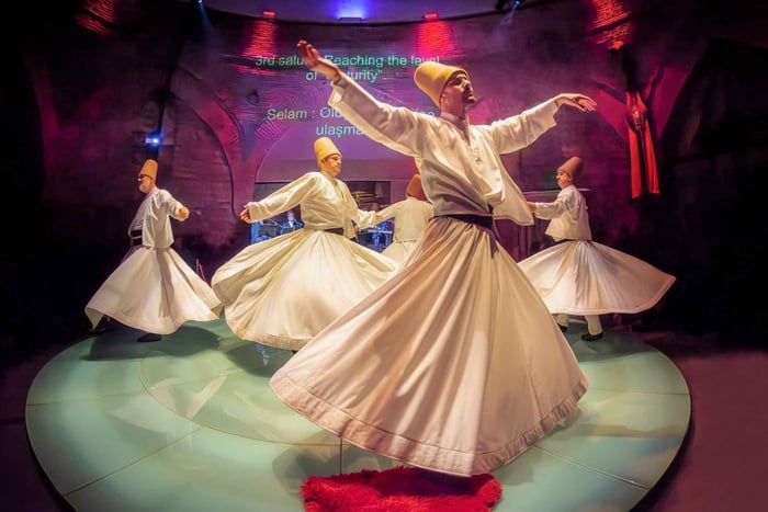Istanbul: Hodjapasha Whirling Dervishes Show & Exhibition