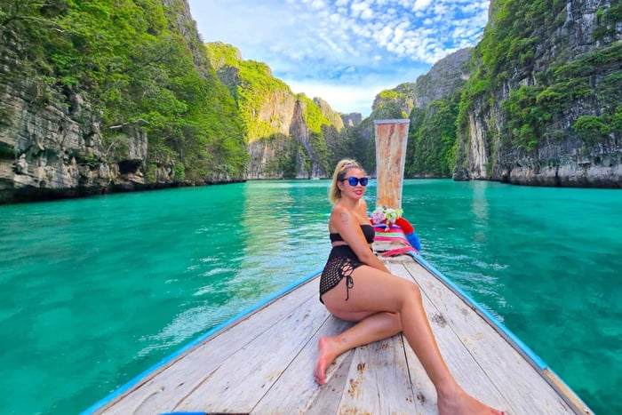 Privétrip met een longtailboot op Phi Phi: de Baai van Maya, de Pileh-lagune en snorkelen