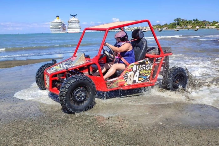 Amber Cove e Taino Bay: passeio de buggy com mergulho e degustação
