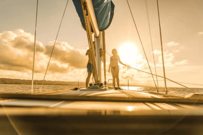 Privat luksus-sejltur med overnatning i Puerto Bahía