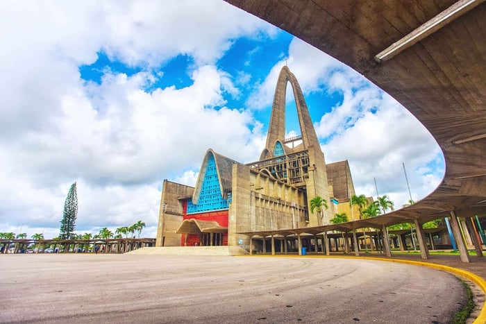 Punta Cana: Stadsvandring i Higuey - Besök katedralen Basilica