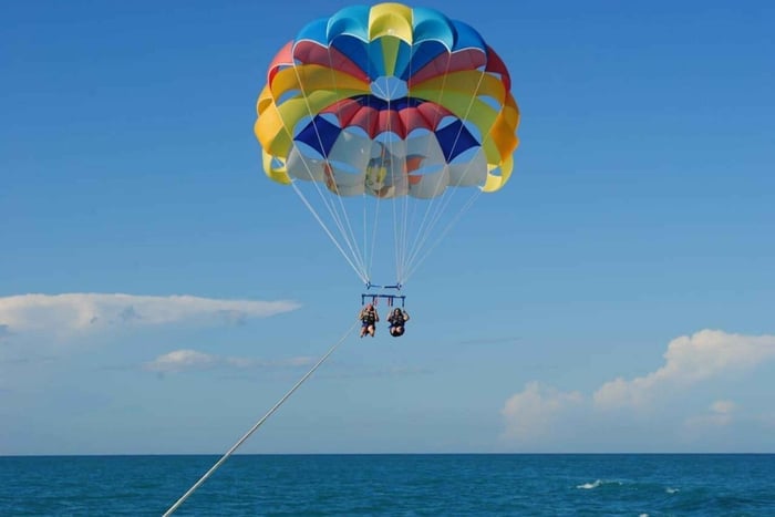 Punta Cana: Parasailing Experience with Hotel Pickup