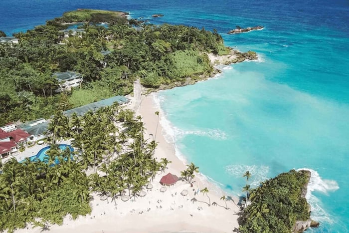 Punta Cana : Samaná, île Bacardi et cascade d'El Limón