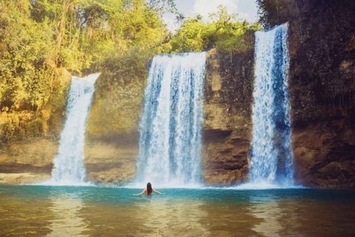 Santo Domingo: Salto Alto-waterval en bezoek aan Playa La Caleta met lunch