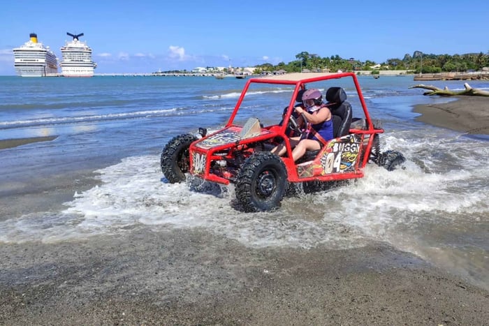 AMBER COVE TAINO BAY Tour in super buggy