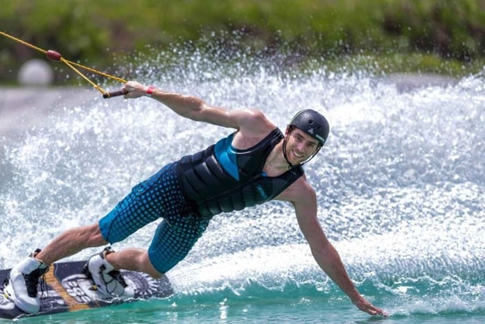 Dubai: 45Min Wakeboarding Experience