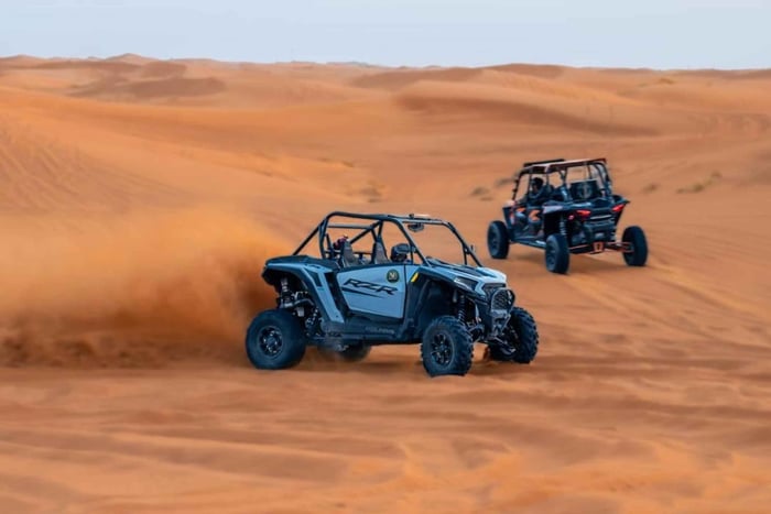 Dubai: Safari de Buggy nas Dunas e Passeio de Camelo com Transporte