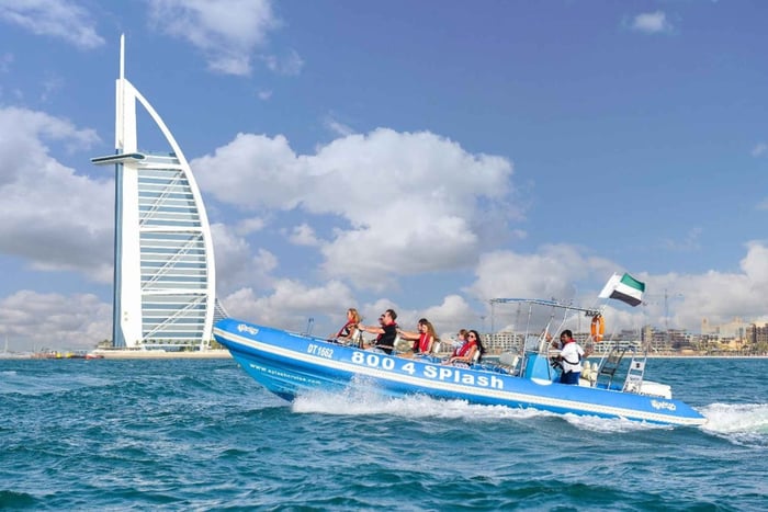Dubaj Marina: 1,5-godzinna wycieczka krajoznawcza łodzią motorową po Atlantis