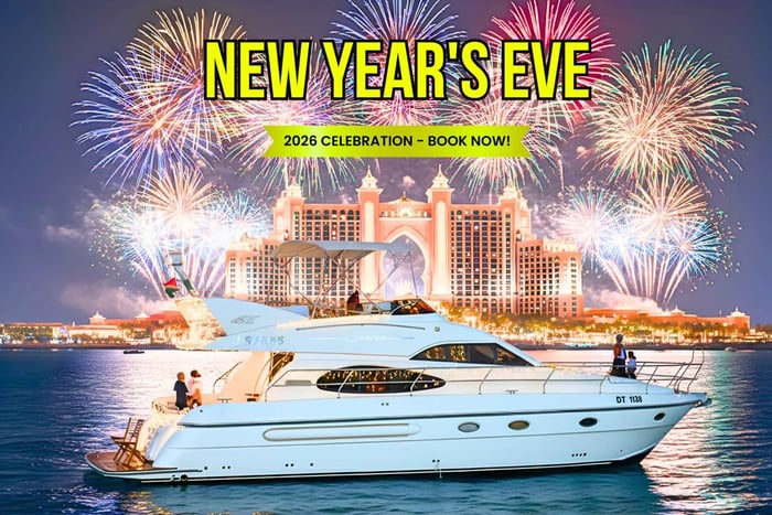 crociera privata di Capodanno su uno yacht di 15 metri con spettacolo pirotecnico