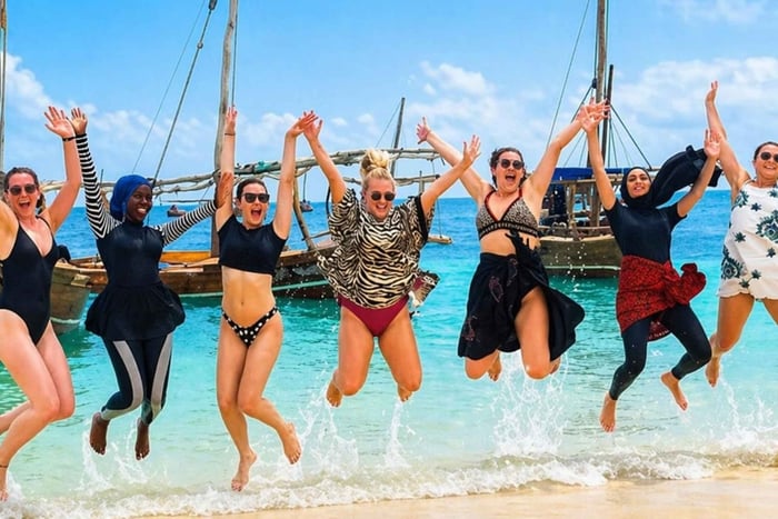 Zanzibar: Prison Island, Giant Tortoises+Nakupenda Sandbank