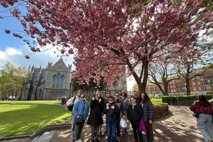 Litterær byvandring, eftermiddagste og adgang til MoLI