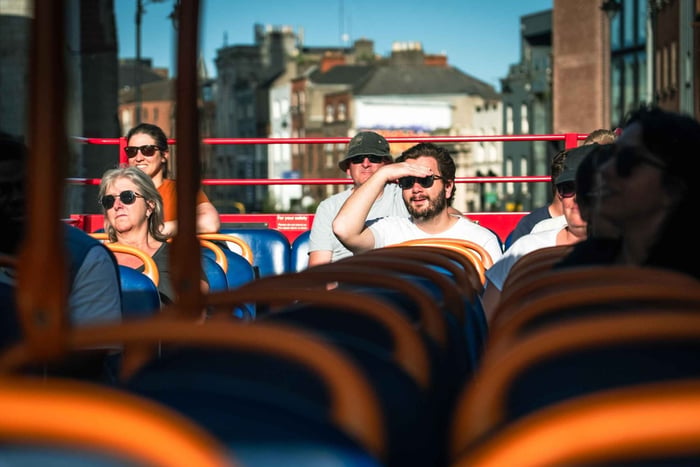 Abendliche Bustour mit Guide – Highlights der Stadt