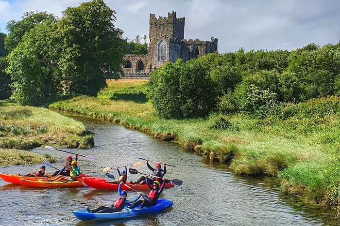 Wexford: Wfordford: Tintern Abbey Kayaking Experience